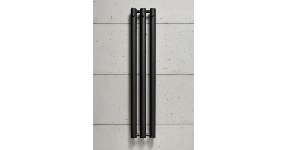 Akční Nabídka Koupelnový radiátor PMH Rosendal MASSIVE 292x1500mm, Černá lesklá